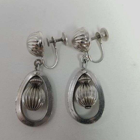 Vintage Coro Dangle Clip On Earrings Mid-century Style Design, Retro Estate - Picture 5 of 6